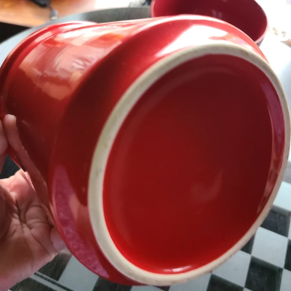 Vibrant Red Ceramic Kitchen Decor Holds Spatula and spoons